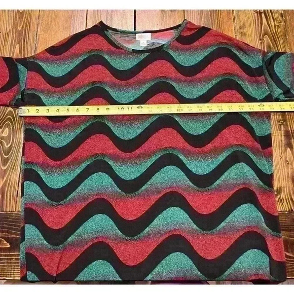 LuLaRoe Irma Tunic Top Sz Small Multicolored Striped Silky Feel - Picture 5 of 7